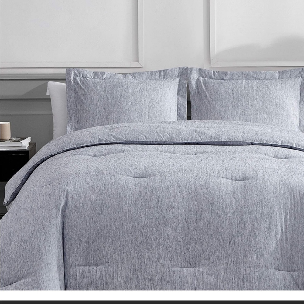 NEW 3 Piece Comforter Set